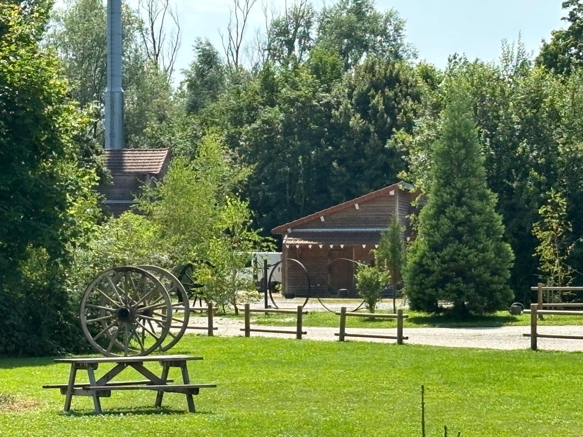 Western City Troyes 바르베레이상술피스 외부 사진